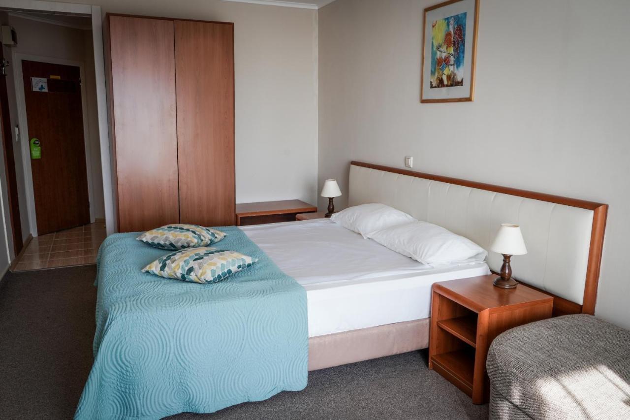 Hotel Laguna Garden Albena Bagian luar foto