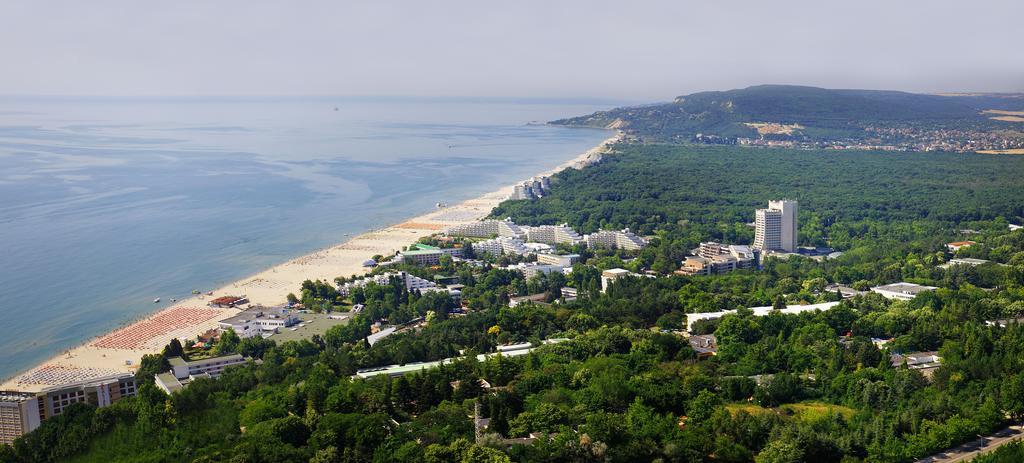 Hotel Laguna Garden Albena Bagian luar foto