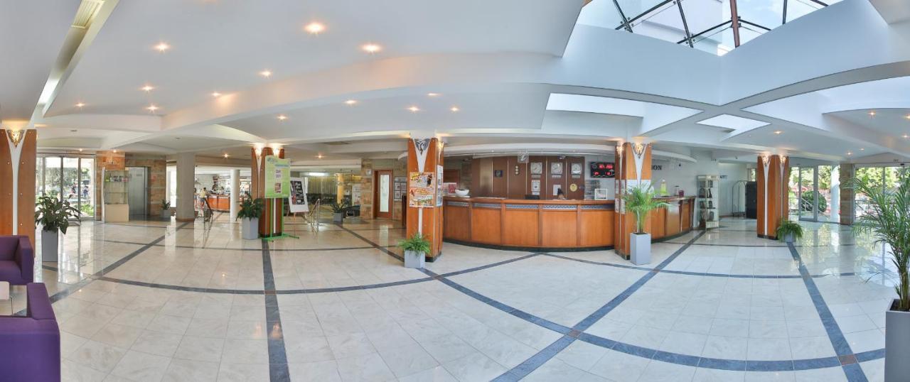 Hotel Laguna Garden Albena Bagian luar foto